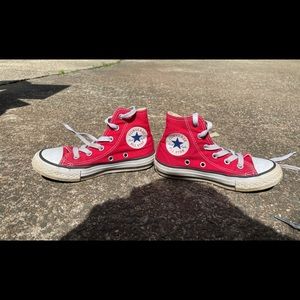 Converse Red Hitops